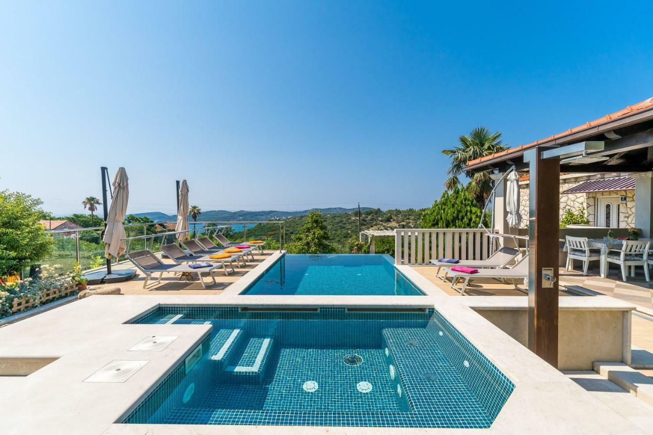 Villa La Vagabonda Orasac Ngoại thất bức ảnh
